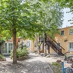 Auf Den Hoefen 08